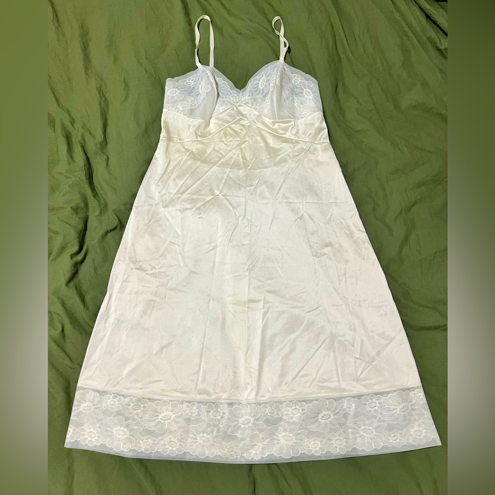 ✨🌸🤍Vintage JC Penny White Slip Dress with Floral Lace 🤍🌸✨